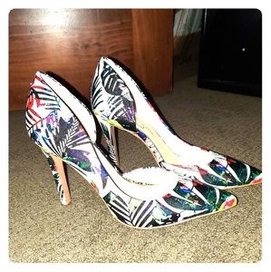 Jessica Simpson Heels